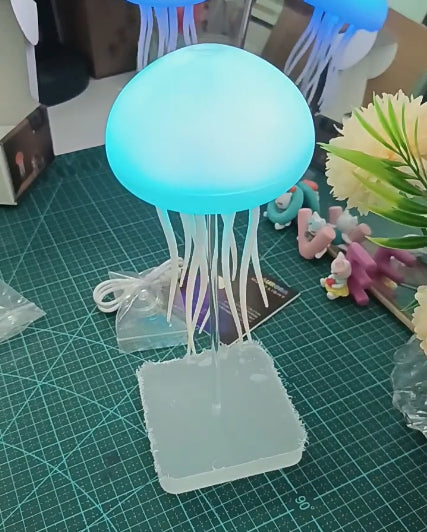 JELLYFISH NIGHT LIGHT